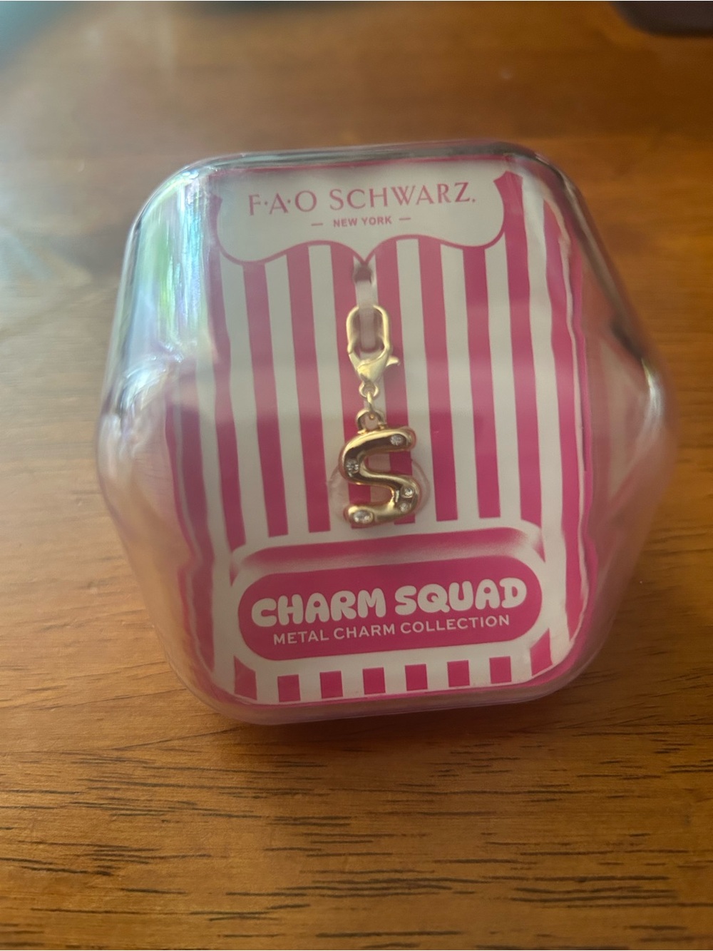 FAO Schwarz Gold 'S' Initial Charm with Pink-Striped Packaging